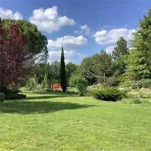 Grand Les Cayrols, Piscine * Livers-Cazelles