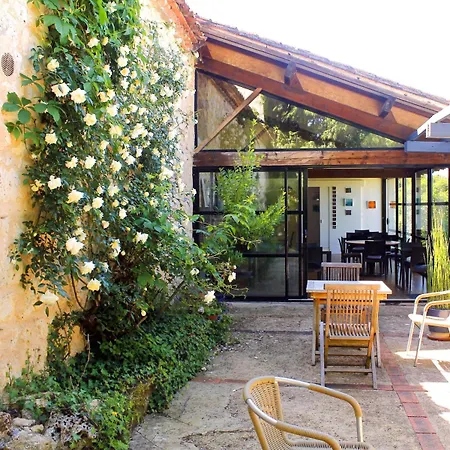 Grand Les Cayrols, Piscine